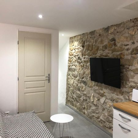 Les Olives Wifi Netflix Appart-Hotel-Provence La Fare-les-Oliviers Eksteriør billede